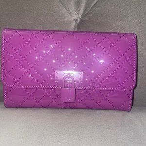 Kurt Geiger London Drench Quilted Wallet on Chain